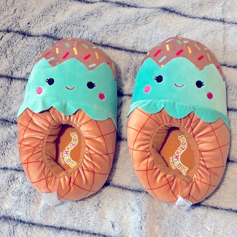 Squishmallows Ice Cream Cone Slippers - Green and Brown
